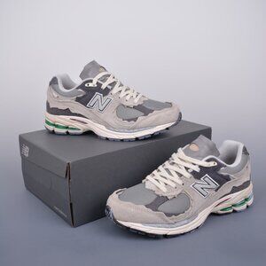 New Balance 2002R Unisex Sneaker Gray